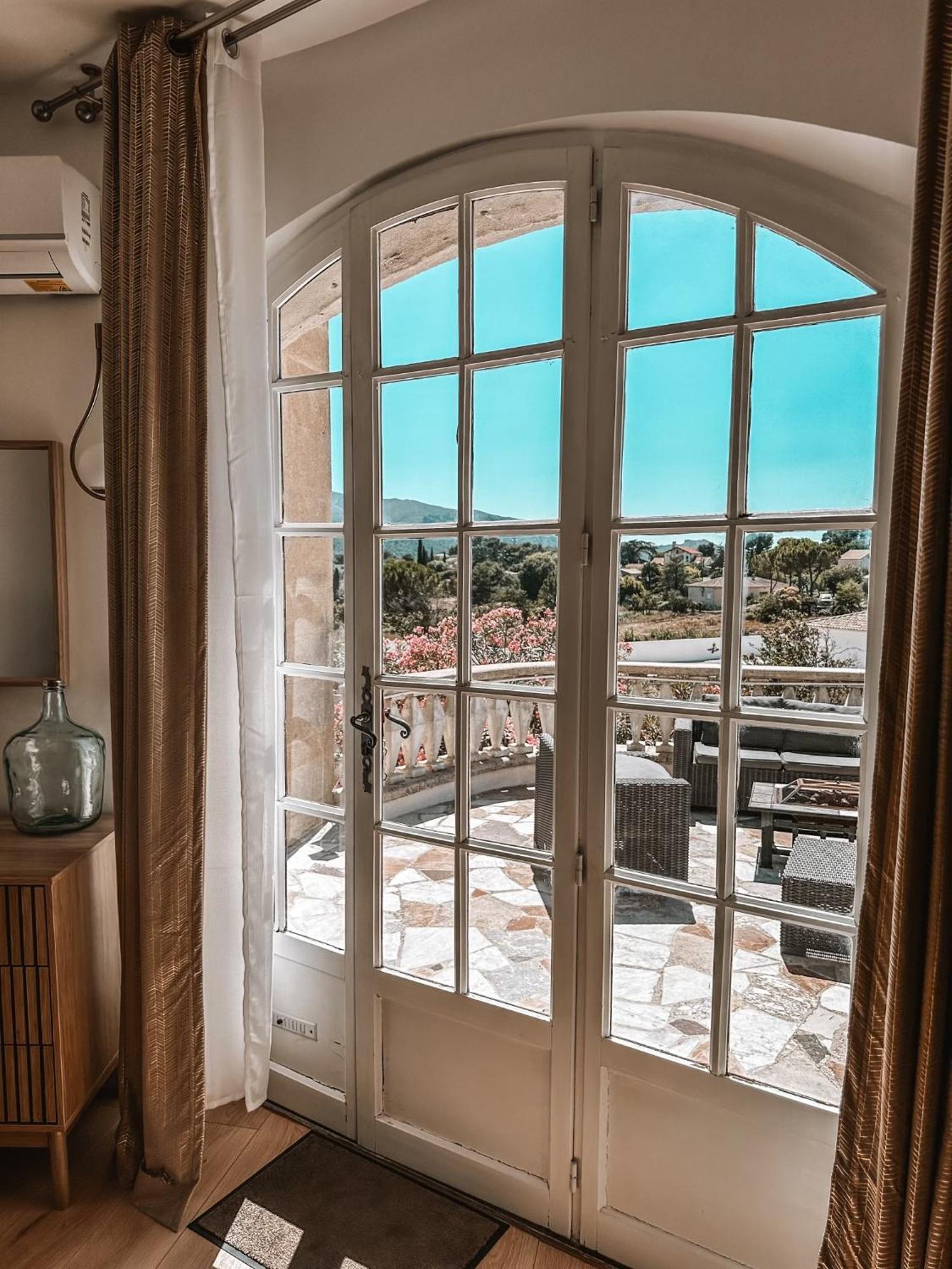 Logement Tres Chaleureux A Marseille Exterior photo